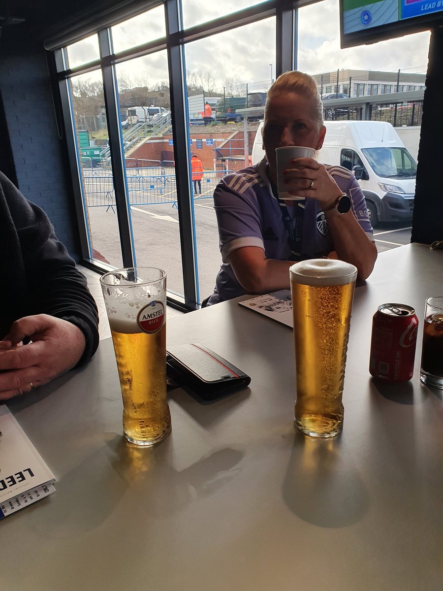 RamsayStu's tweet photo. In the bar at the home of football Elland Road nice and early for a must win game, need 3 points to get the confidence back 
#MARCHINGONTOGETHER
#ALAW
#YORKSHIRE https://t.co/YWZo8aehQD