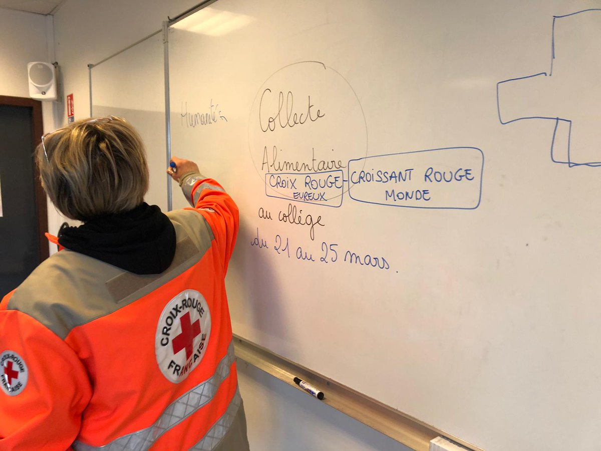 Collège de Navarre tweet media