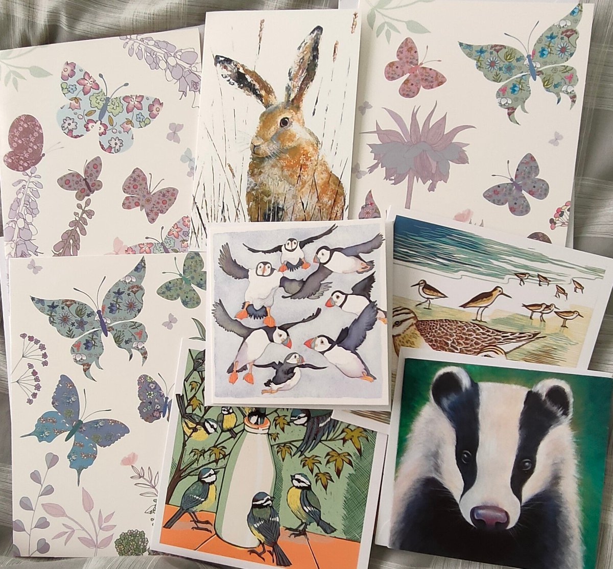 wendyloued's tweet photo. Cards ready to be posted to care homes, including birthday cards for 3 centenarians๐ฏ ๐๐ฎ
#PostcardsOfKindness https://t.co/fL1YJD6gSu