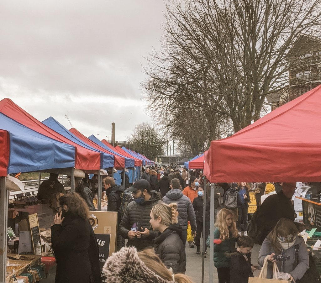 Sunday strolling along Cardiff Riverside Market @RCMAmarkets and bought some lovely Welsh cheese from @tycaws