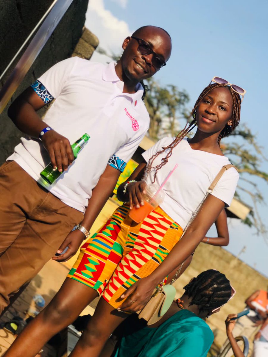 FatieMbabazi's tweet image. The DRR of my district #D9214 is the most humble leader i have ever met...#poolfest was a blast i even met a friend with a cool camera 🤣..
