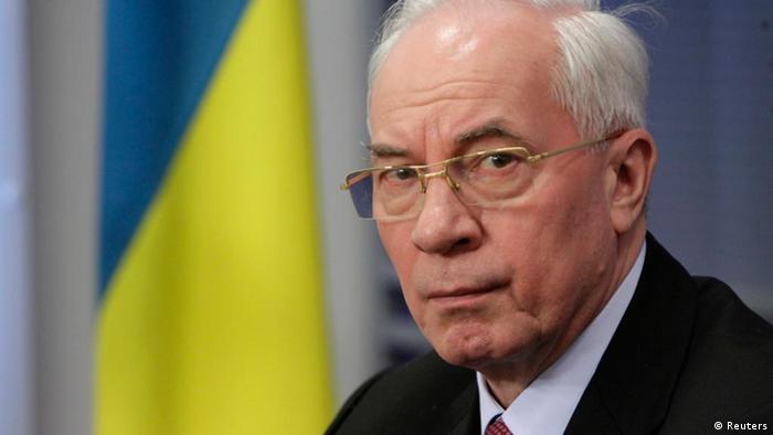 Если Украине потребуются мои знания, опыт иучастие, чтобы в Украине наконец установился мир, спокойствие, стабильность — всё, что я могу сделать, подчёркиваю, я сделаю. Это однозначно. Пусть никто не сомневается, что я буду отсиживаться. Но и напрашиваться не буду!