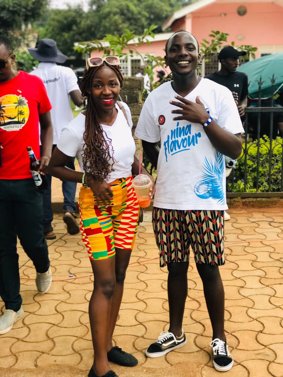 FatieMbabazi's tweet image. The DRR of my district #D9214 is the most humble leader i have ever met...#poolfest was a blast i even met a friend with a cool camera 🤣..