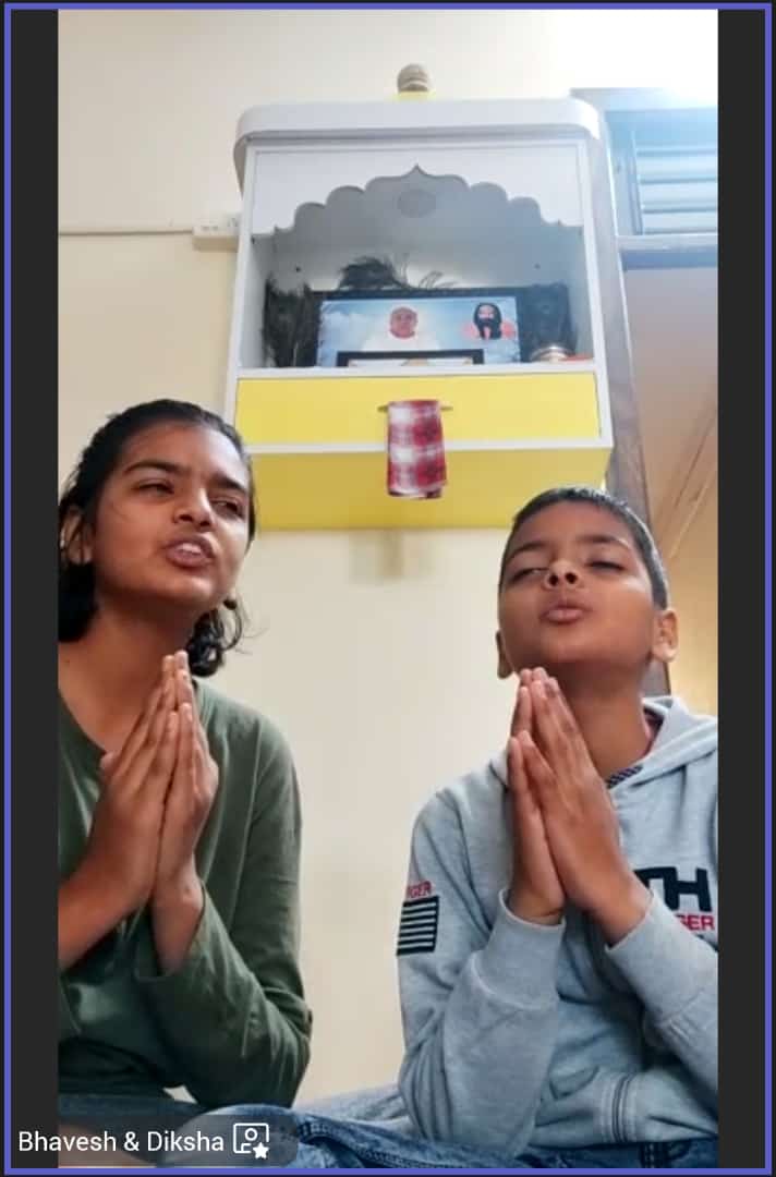 Rabina59172141's tweet photo. Diseases which r incurable in medical science,cured by regular practice of Gurudev sri ramlal ji siyag’S Siddha Yoga.
#HumansDivineTransformation https://t.co/I07iqAFGFs