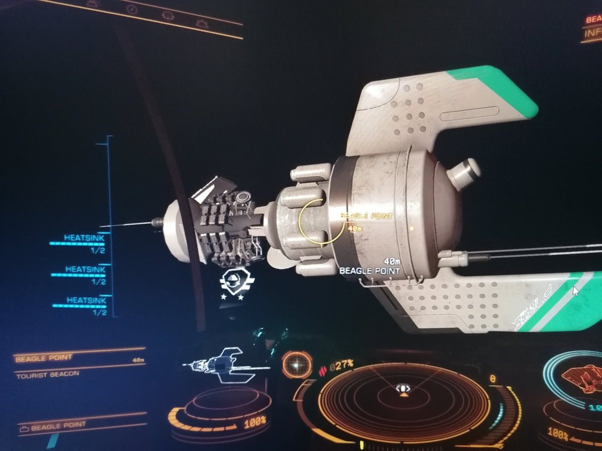 vitor_aeo's tweet photo. Me and Amy arrived to Beagle Point!
Just powered by snacks/tea/bananas🥕🐗🐔
.
.
.
.
.
.
@EliteDangerous @LaveRadio @AzuraInitiative
#EliteDangerous #beaglepoint #elitedangerousOdyssey https://t.co/RNSsJHIJP1