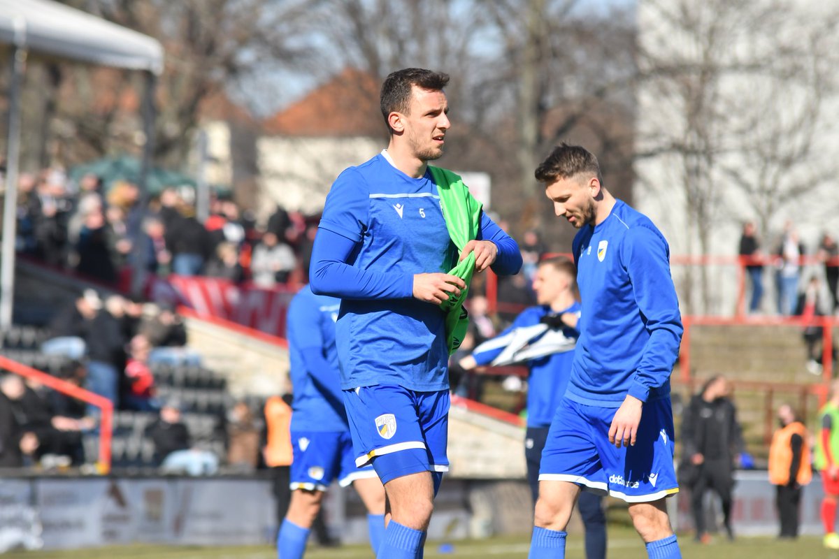 fccarlzeissjena's tweet photo. Das warm-up ist durch!💪🏽
#L47FCC #FCC #MehrAlsFussball https://t.co/tyUDofjHfq