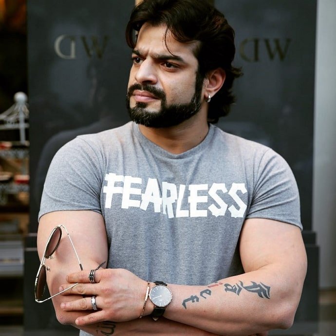 KP_My_Sunshine's tweet photo. Miss you so much @iamkaranRpatel
😥❤️ Please Come Back On Screen🙏

#KaranPatel #KPians https://t.co/ThB55gQCyB