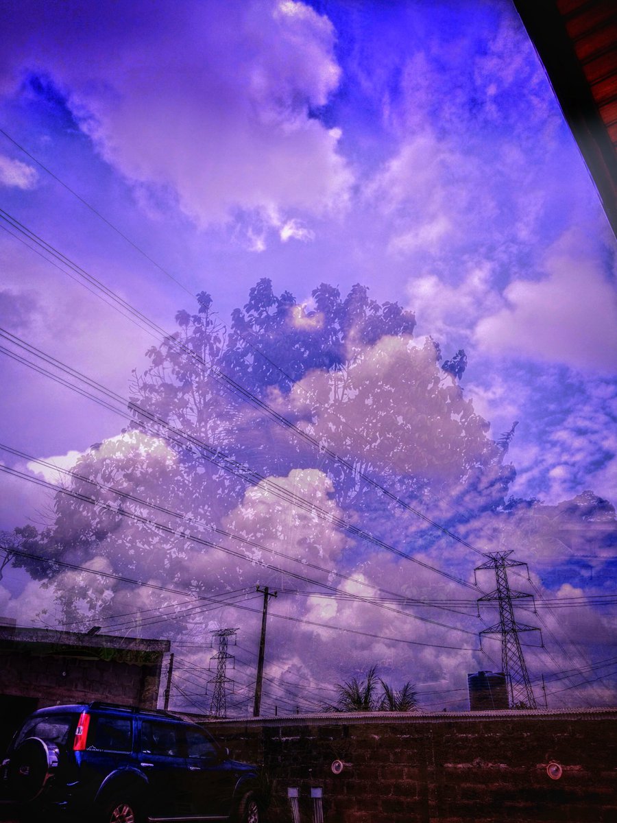 v_temi's tweet photo. Hi guys #NFTCommunity I just released my latest collection on @opensea named Skyscapes in Utopia 😊, kindly check it out https://t.co/NfUp46SmMl

#NFTMarketplace #nftphotography #nftcollectors #PolygonNFT #NFTProject https://t.co/wzHzmng9DM