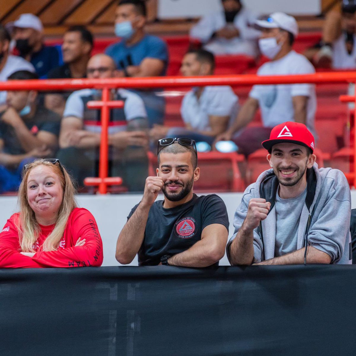 uaejjf's tweet photo. دعم ومساندة من المدرجات 📸
📸 Support all the way from our spectators
#اتحاد_الإمارات_للجوجيتسو #جوجيتسو #دبي
#UAEJJF #Dubai #Sports #Martialarts #AJP #AJPTour #JiuJitsu #internationalpro #UAE #JiiJitsuLifeStyle #Jits #Competition https://t.co/XzOP4mhPVI