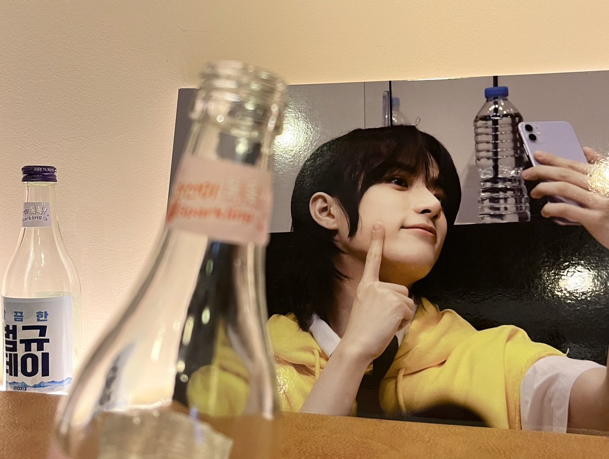 mori1205txt's tweet photo. 범규 생일 후기🧸

📍슈퍼스타 떡볶이 신용산본점
오랜만에 즉떡 먹기!!
중간 단계에 치즈 추가하면 적당히 매콤하게 맛있음❤️‍🔥
낮술은 보너스🤗
#쌀떡_슈퍼스타_밀떡_최범규

타래로 계속💚 https://t.co/OT3MUcmNL2