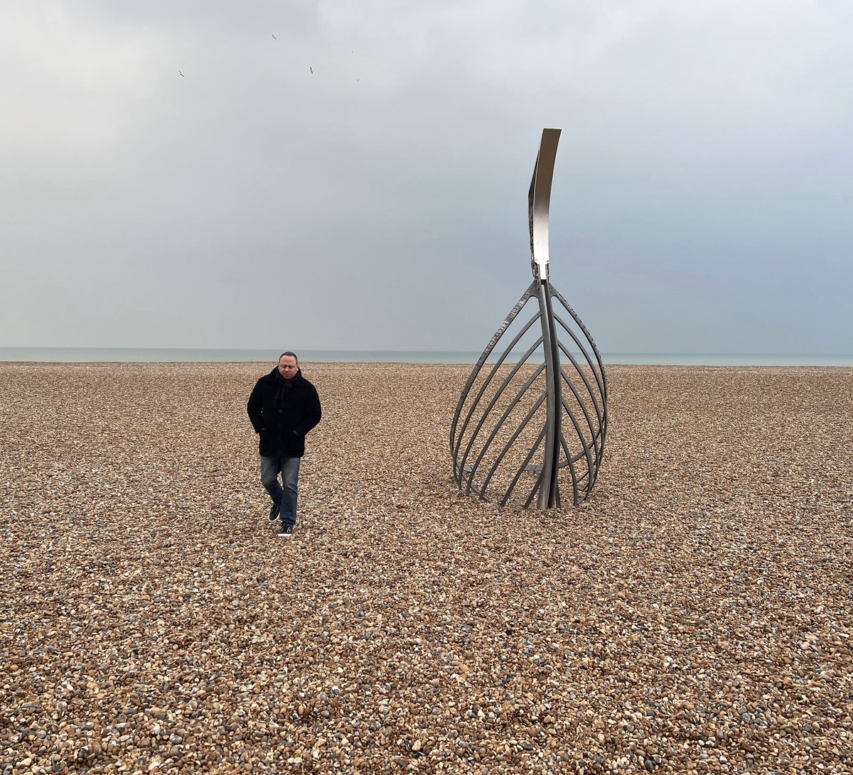 TomPlender's tweet photo. Last weekend walking on Hastings beach we discovered this amazing submerged boat sculpture by artist Leigh Dyer. Having spent nearly a decade housebound with FND to now be recovering &amp; able to go away &amp; walk on the beach like this still feels really special. https://t.co/8qzJYMMTUg