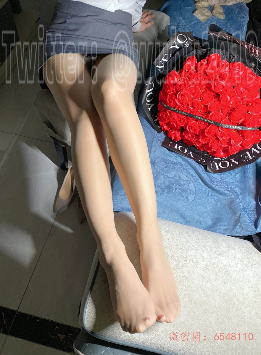 这么多年了还记得买花🌹，你送浪漫，嫂子还你风情，一双薄袜赠郎君，今晚不醉不归哦！ https://t.co/6HQBlMidVv