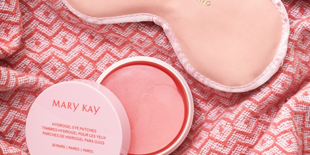 CParker_MaryKay's tweet photo. So, you lost an hour of sleep 😴 thanks to daylight saving time. Wake up those tired eyes 👁️ and start the day refreshed with our Hydrogel Eye Patches. 💖
Claudette Parker, Mary Kay Beauty Consultant
https://t.co/4Xw0HhyUNT
#marykay #daylightsavingstime #skincare #eyecare #beauty https://t.co/RZIjoUwlyv