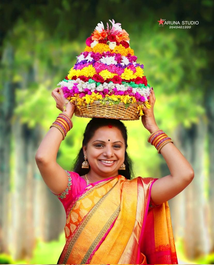 Kandala_mla's tweet photo. తెలంగాణ జాగృతి వ్యవస్థాపక అధ్యక్షురాలు, శాసన మండలి సభ్యురాలు శ్రీమతి @RaoKavitha గారికి హార్దిక జన్మదిన శుభాకాంక్షలు. https://t.co/H9JeYuoFDG