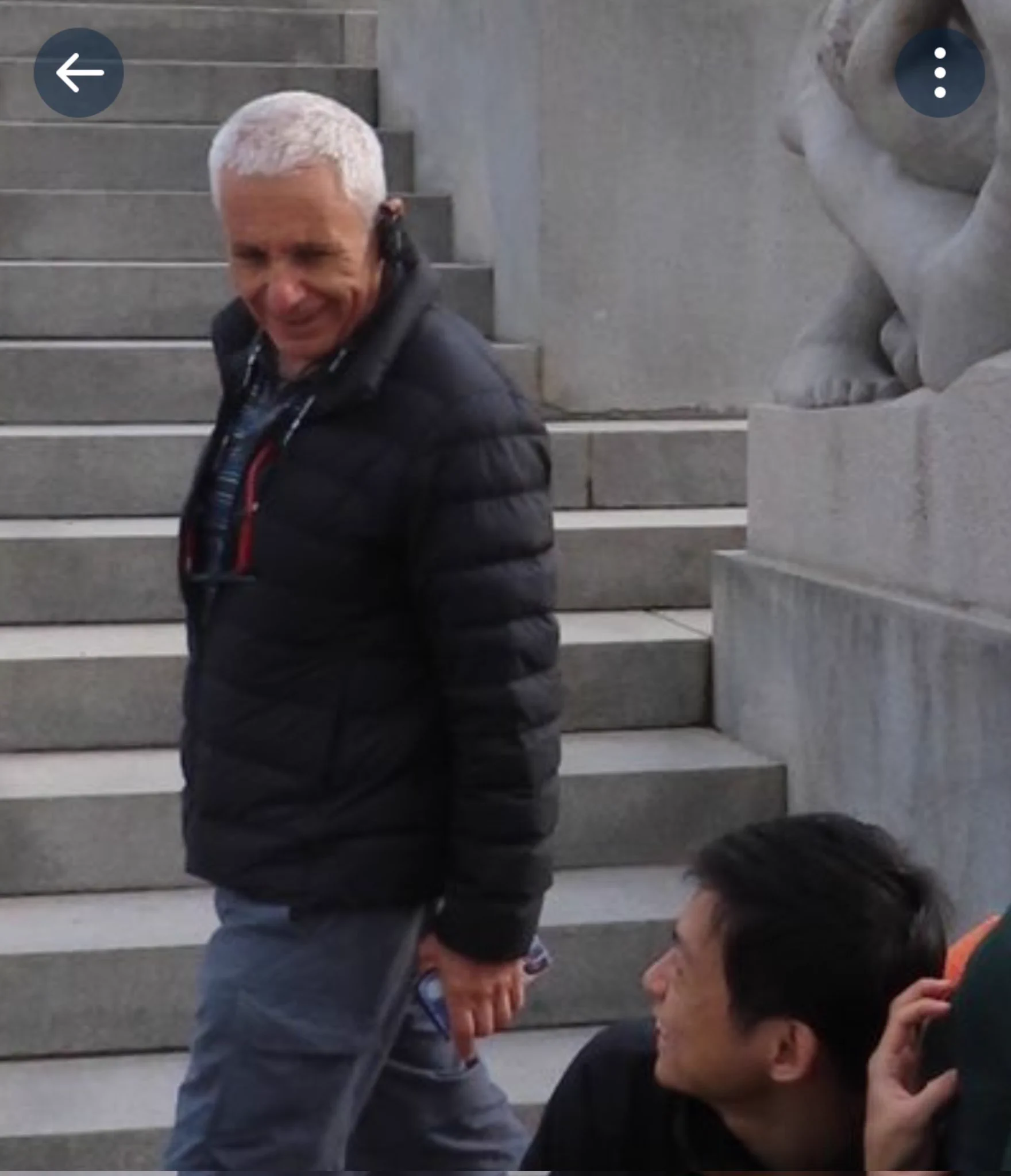 @mugitaro_comics 目と目が合う瞬間〜♪ 