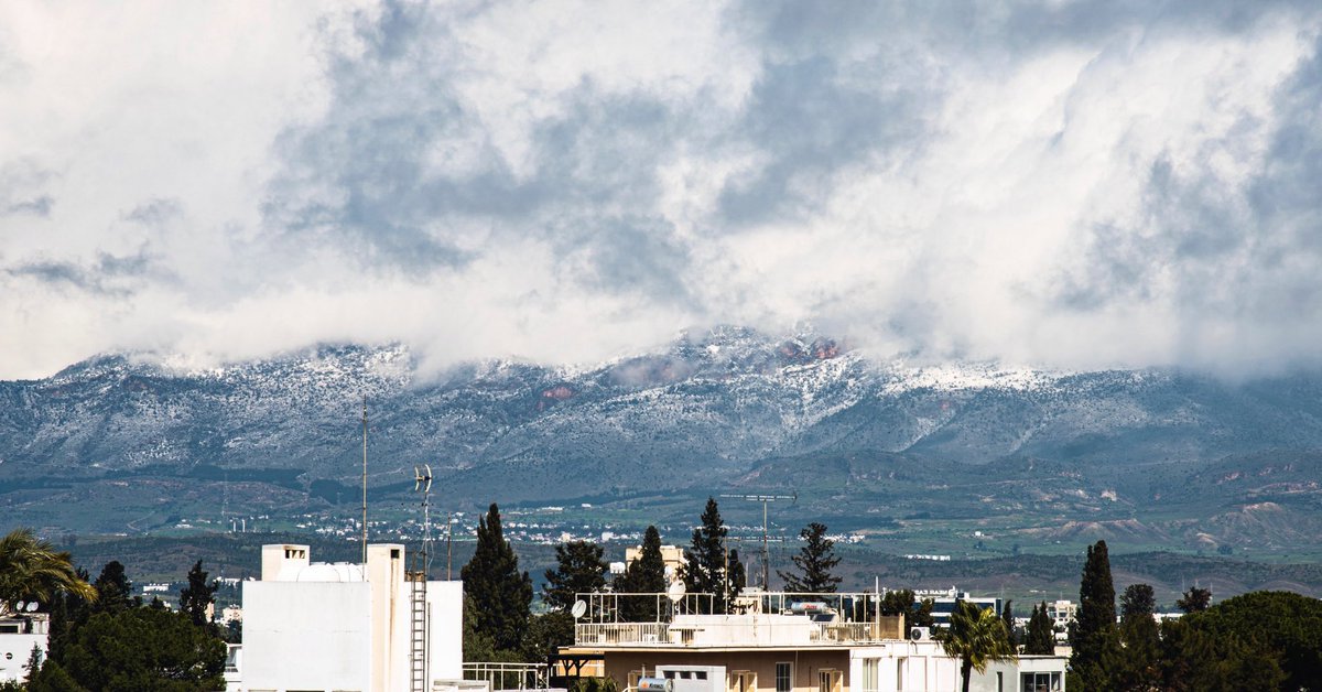 charis_solomou's tweet photo. Pentadaktylos Mountain / Let it Snow

#pentadaktylos #snow #cyprus #heartcyprus #instacyprus #lovecyprus #cyprustags #capture #picture #insightcyprus #aboutcyprus #instagram #cyprusisland #visitcyprus #justcyprus #cyprusturism_  #cypruslife #cyprusvisit #checkincyprus #mountains https://t.co/sJkoZxFpn0