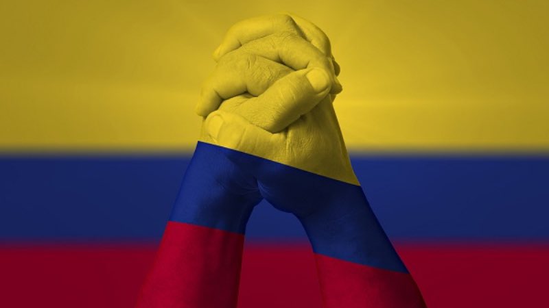chuchoagudelo1's tweet photo. #VoteCD @CeDemocratico
Hoy más que nunca Colombia 🇨🇴 Nos Necesita,
No le fallemos!!
Hoy tenemos una cita con la democracia,
Vamos a ejercer nuestro derecho al voto pensando el en ella y demostremos que los Buenos Somos mas!! https://t.co/mYGh8rQOM6
