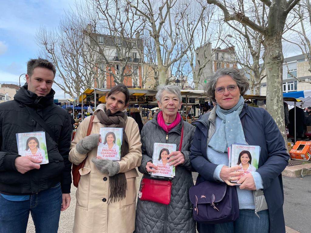 PSfederation92's tweet photo. Bois colombes, Asnières, Bagneux, Boulogne… les socialistes étaient mobilisés ce week-end end pour présenter le programme @Anne_Hidalgo #Hidalgo2022 #Presidentielle2022 https://t.co/V3VHjl1JUT