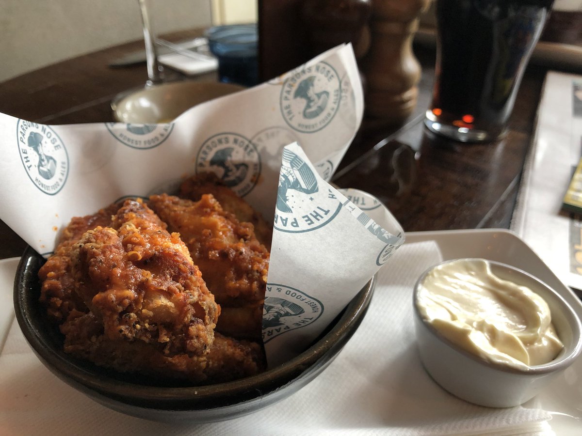 Hot wings <a href="/the_parsonsnose/">The Parsons Nose</a> . 👌