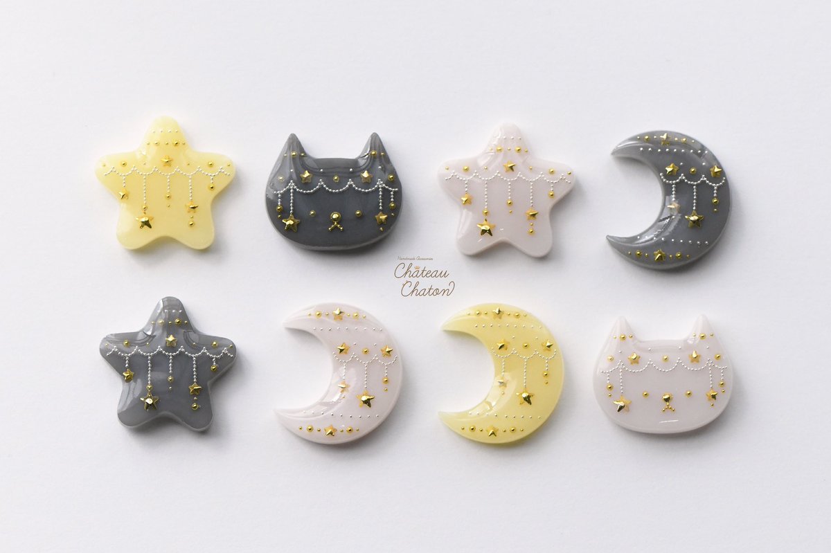 ChateauChaton's tweet photo. 新作プレ企画

🌟Dress up Moon &amp; Star &amp; Kitten🌛🐱

お月様もお星様も猫ちゃんも、みんなおめかし⋆·̩͙⋆·̩͙⋆

極小ブリオンを全て手作業でひとつひとつ並べて模様を描いています✍🏻
こちらの指輪を抽選で1名様にプレゼント💕

参加方法◆フォロー&amp;RT
2022/3/27 21時まで

https://t.co/lxvmmzNmdq https://t.co/4jpQmXyLm4