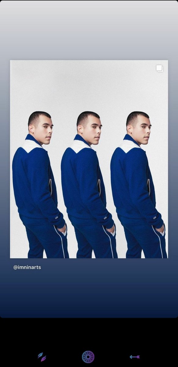 zabdielbra's tweet photo. O cara é PURO ESTILO!!!!!!
adm morre após explosão de beleza causada por Zabdiel de Jesus, entenda o caso:::

📸 | zabdieldejesus via Instagram stories https://t.co/GiMTp5WuGq