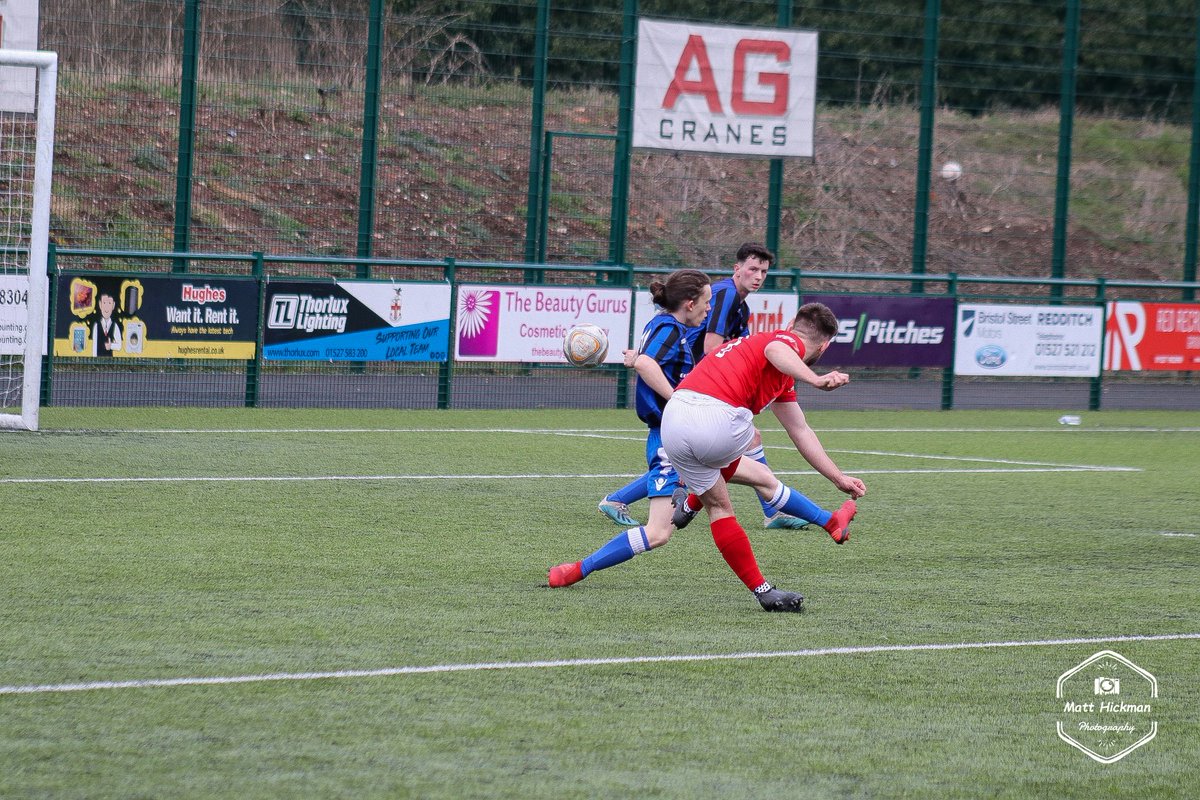 MHickmanPhotos's tweet photo. Match photos from yesterdays game of @RUFC_Academy u21s vs @Hampton21s now live on
 https://t.co/5KbderLsMb

Likes, Comments and Retweets welcome and appreciated! 

@RedditchUtd
#youthfootball
#supportlocal
#football
#footballphotography https://t.co/cyoslFbkss