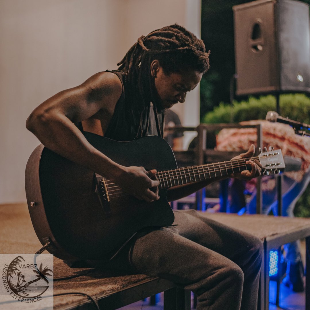 discoverkhai's tweet photo. 🚨: Your Host.
📸: @eodumkim
#EveryThursday #TheWoods #4MinsFromTheGrove #TheOpenMicShow #FastestGrowingOpenMicInPretoria
#explore #explorepage #livemusic #pretoria https://t.co/aQTRSKEX91