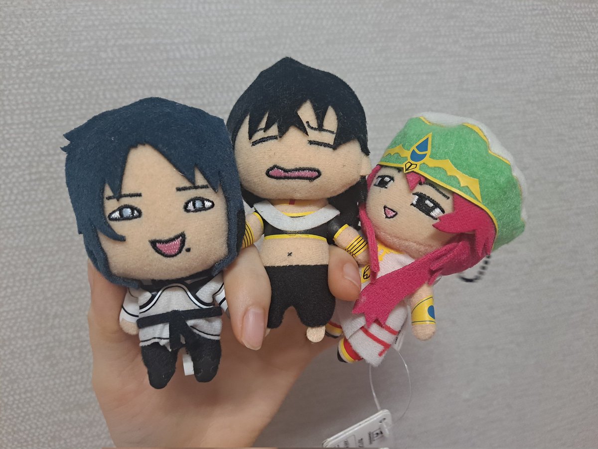 Magi_dim's tweet photo. 졸라못생겼다 근데또보다보면커여움 https://t.co/SsEio7owUD