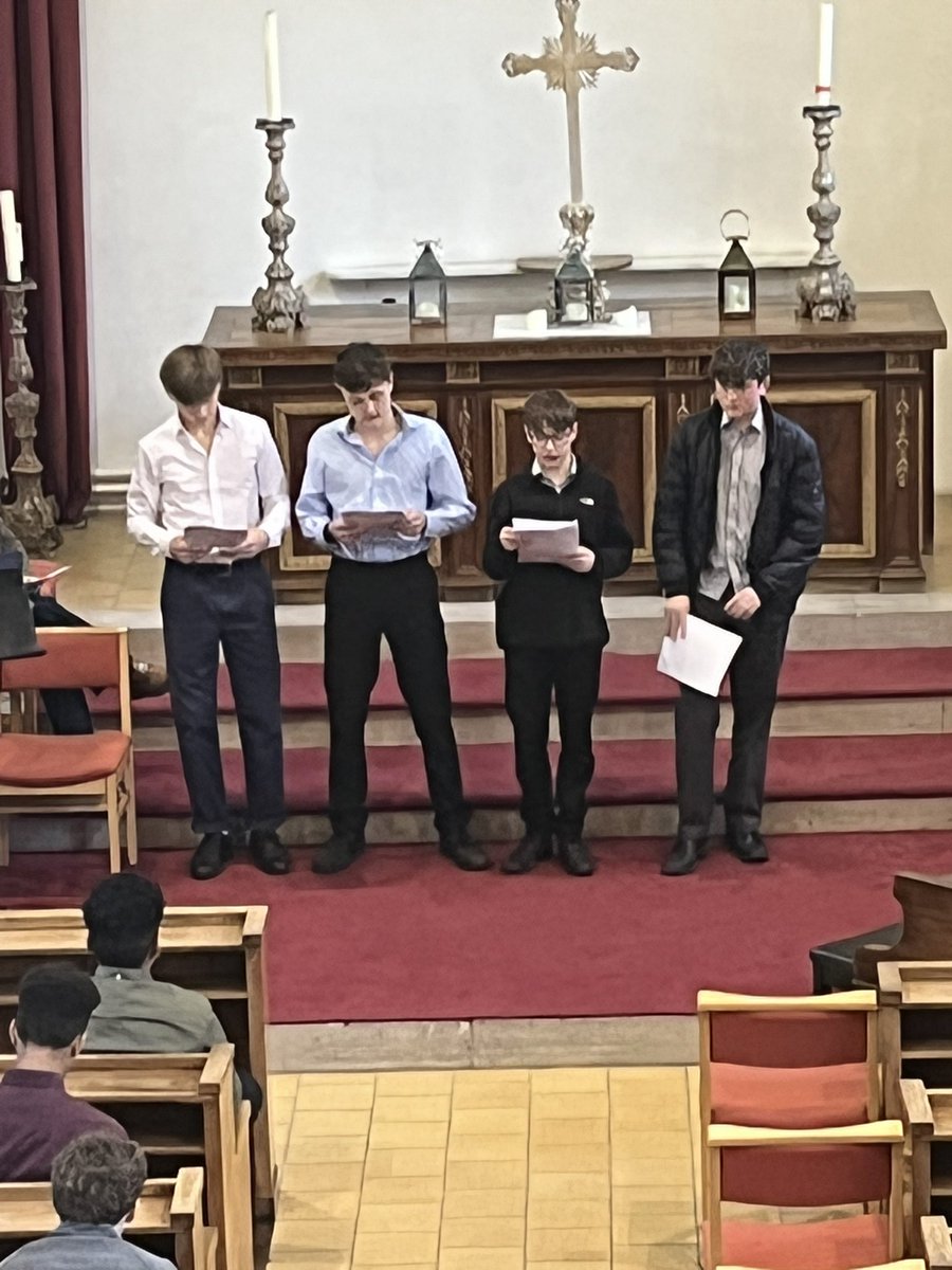 StBonifaceHouse's tweet photo. St Boniface Chapel tonight, all about Lent was deliver to the whole boarding  community by 4 of our amazing boys: Charlie, Tom, Sam &amp; William. They were excellent, well done boys. @WSBoarding @Warminster1707 @FinchHouse1707 @DenysHouse1707 @KenHouse1707 https://t.co/C3HtXIgWsX