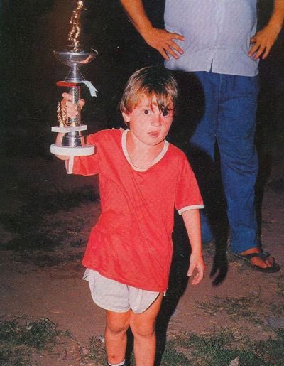 DebatableFO's tweet photo. Messi could’ve retired at age 5 &amp; still have more history than PSG https://t.co/r5W2Rlc4Uy
