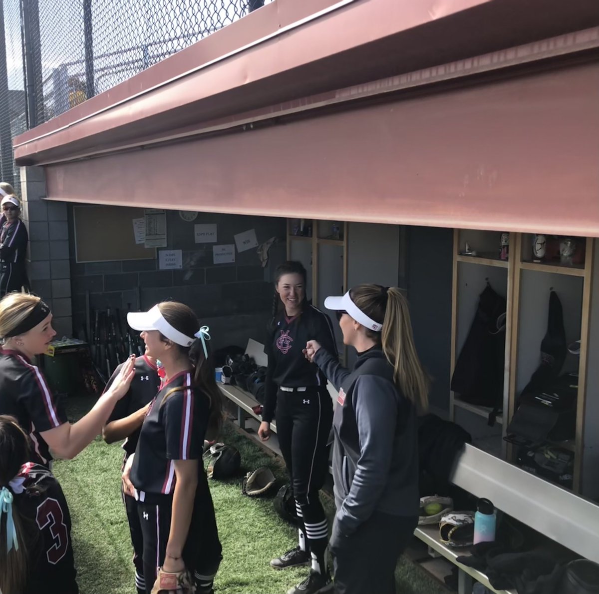 colomesasb's tweet photo. Rylee Crouch just hit her first career home run and Kaley Barker has her first for the season 💪💪 #Hugs4Homers https://t.co/UZouBauMMr
