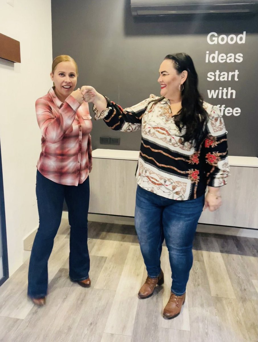jaquedelrio's tweet photo. No te detengas hasta q des lo mejor de ti … trabajando de la mano con @MarinaVitelaGP haremos de Dgo el mejor Estado, gcs @ManuelEspino por la confianza y apoyo de @Ruta5_Durango https://t.co/TdQaQIHzZE