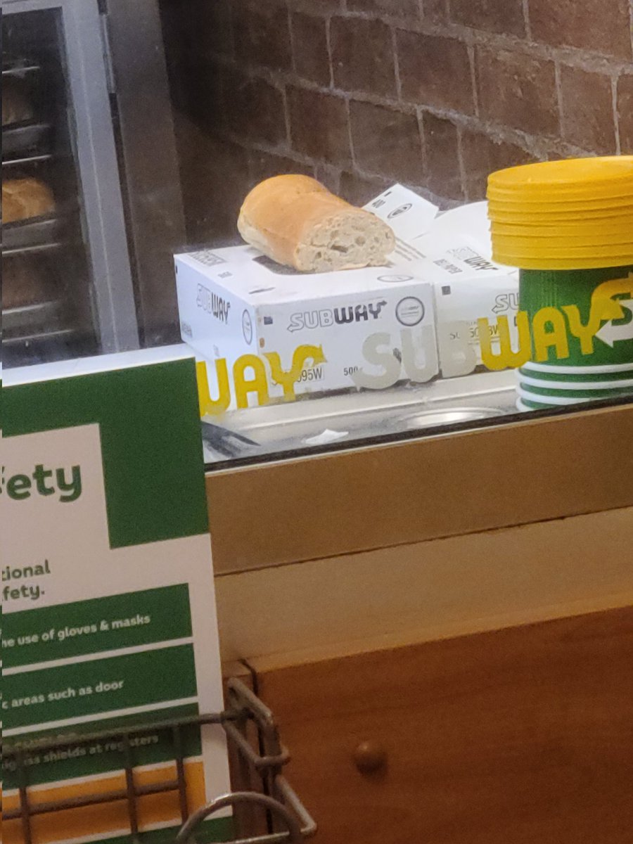 Sahej30's tweet photo. How hygienic is that @SUBWAYCanada @SUBWAY? https://t.co/NOR1Q29hbX