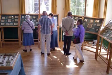 hilliardsoc's tweet photo. Preparations are underway for our exhibition in Wells Town Hall, Somerset from Saturday 11th to Saturday 18th June (closed on Sunday 12th). 

This year marks our 40th anniversary - it’s going to be extra special!

Details can be found at https://t.co/YBkZGrqTyx

#MiniatureArt https://t.co/9oJzo5THy1
