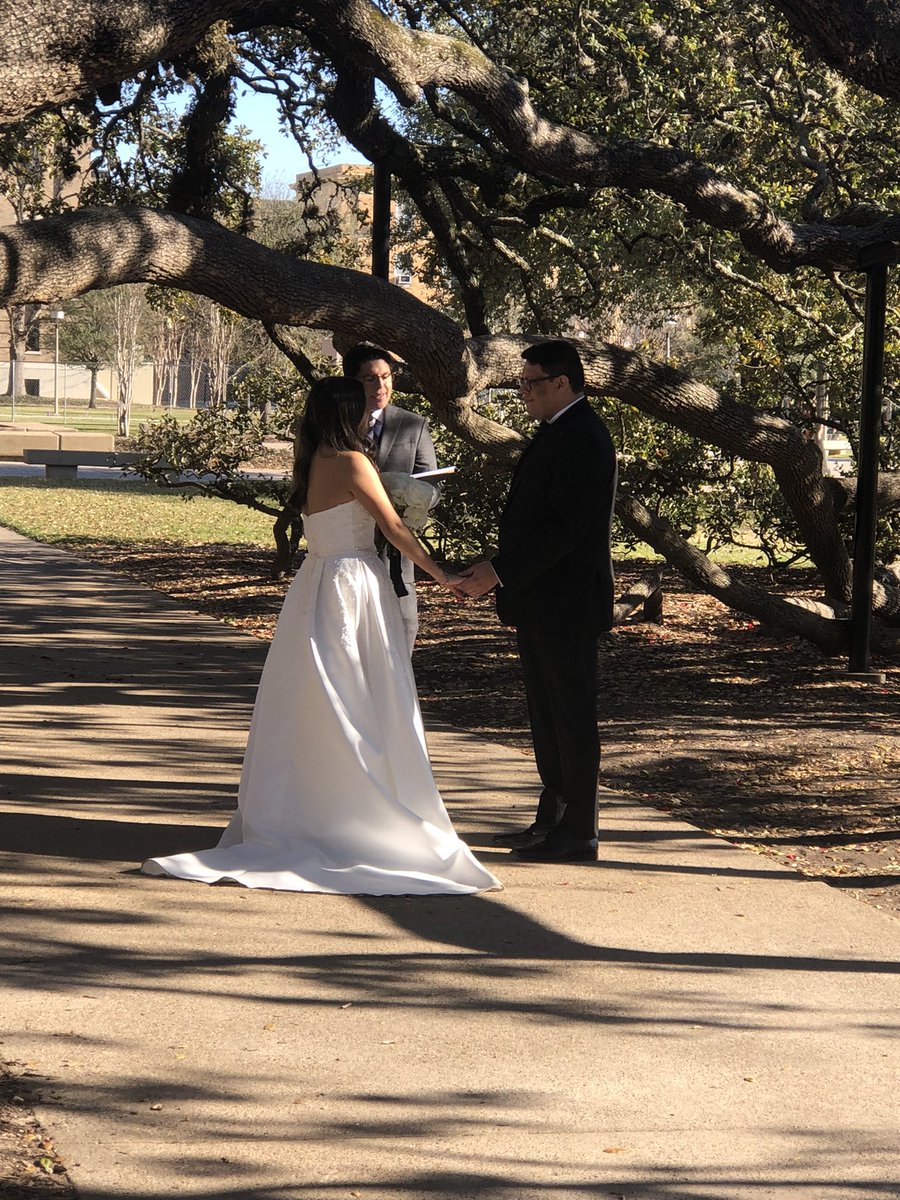 FriendzoneTG's tweet photo. Congratulations to Mr. & Mrs. Ramirez! #ItWasYourWeddingDay #Jagna https://t.co/tnkbWTegCb