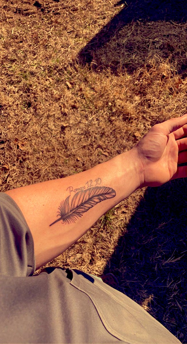 🪶Romans 12:10🪶