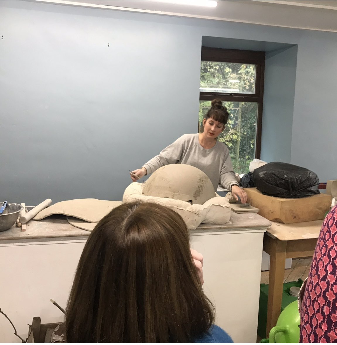 Weekend art huddles are intimate gatherings mingling with special artists, exploring Marchmont, seeking art inspiration &amp; meeting like minded people.  18-20th March we are joined by the brilliant Rebecca Appleby &amp; Andrew Mackenzie, who both have numerous works in our collection.