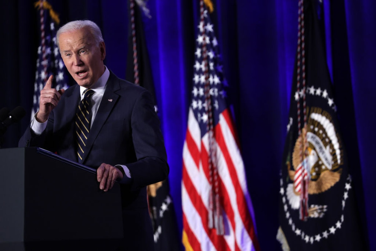 realDailyWire's tweet photo. Biden Predicts ‘Sad, Sad Two Years’ If Republicans Retake Congress In Midterms https://t.co/AE2R6nkdZj https://t.co/2hcign52du