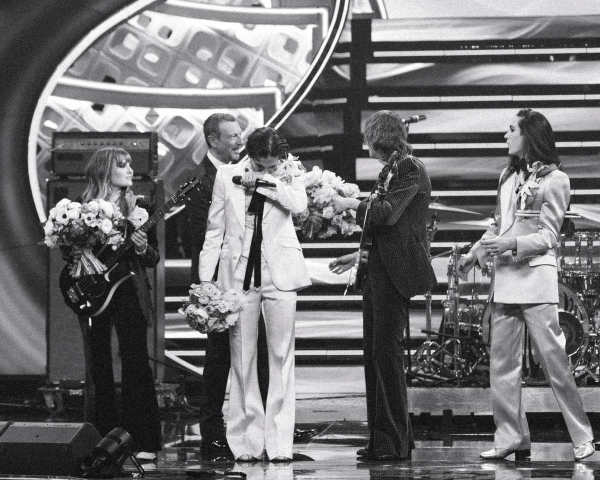 COSMICDAMIANO's tweet image. in case anyone was wondering i’m still not over this moment !