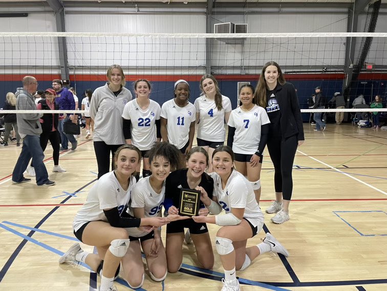 Congratulations to 33 Black on winning the gold championship of the 13s division in our St. Patrick’s Day Tournament! Way to play! 🏆