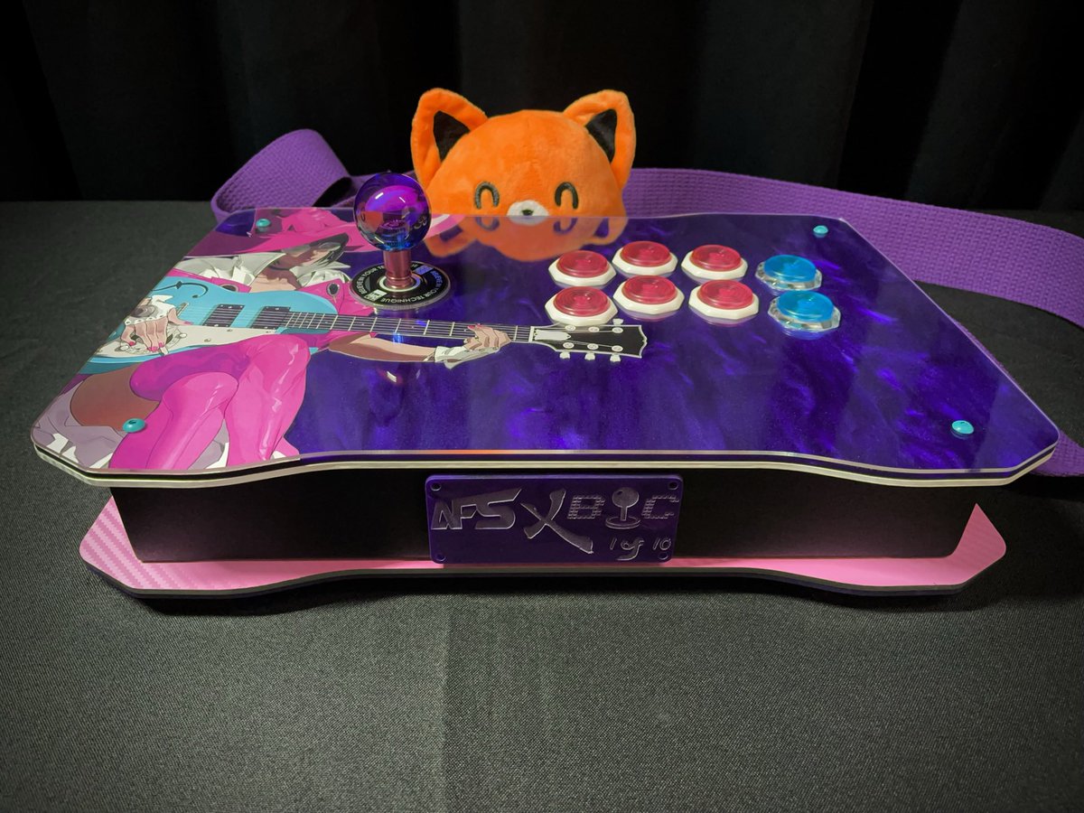 MrArcadeFox's tweet photo. 📢🦊HAPPY BIRTHDAY to the LEGENDARY @BCtheAntagonist !!!🥳🥳🥳
#mrarcadefox #GuiltyGearStrive #GuiltyGear #fightinggames #FGC #arcade #ps5 #ps4 #PCGamer #fightsticks #twitchgaming #GGST #buttercade https://t.co/WY5DxO0rJL