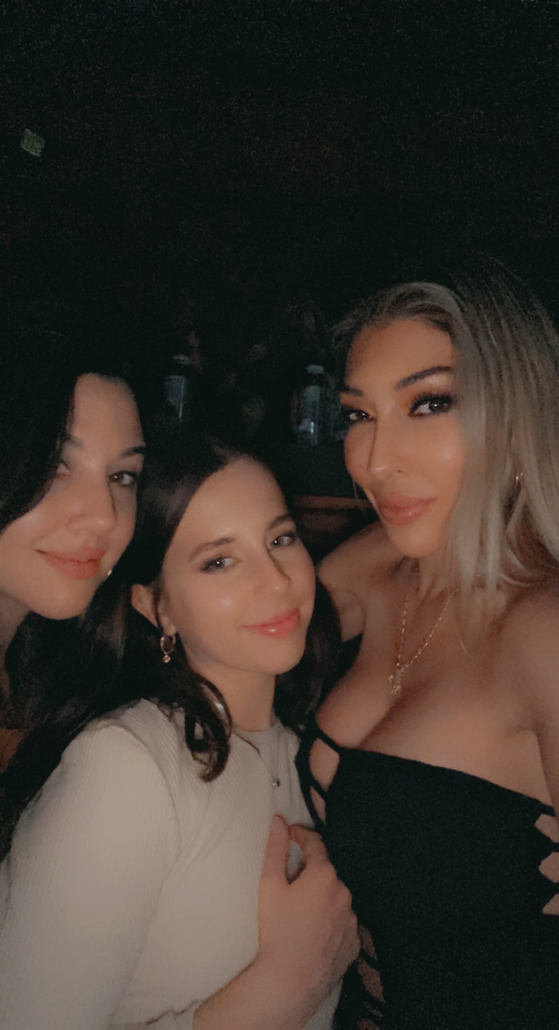Bratty Nikki on Twitter: "So much fun last night with @Ceara_Lynch and