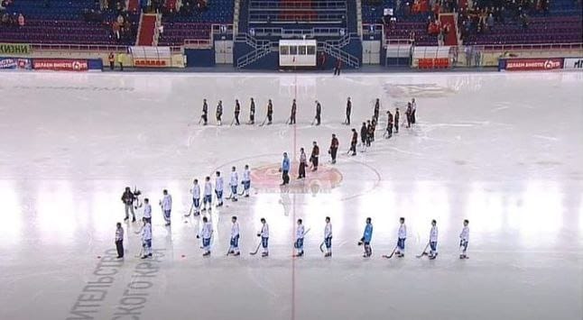 FNv7DjYXIAcwLok?format=jpg&name=small