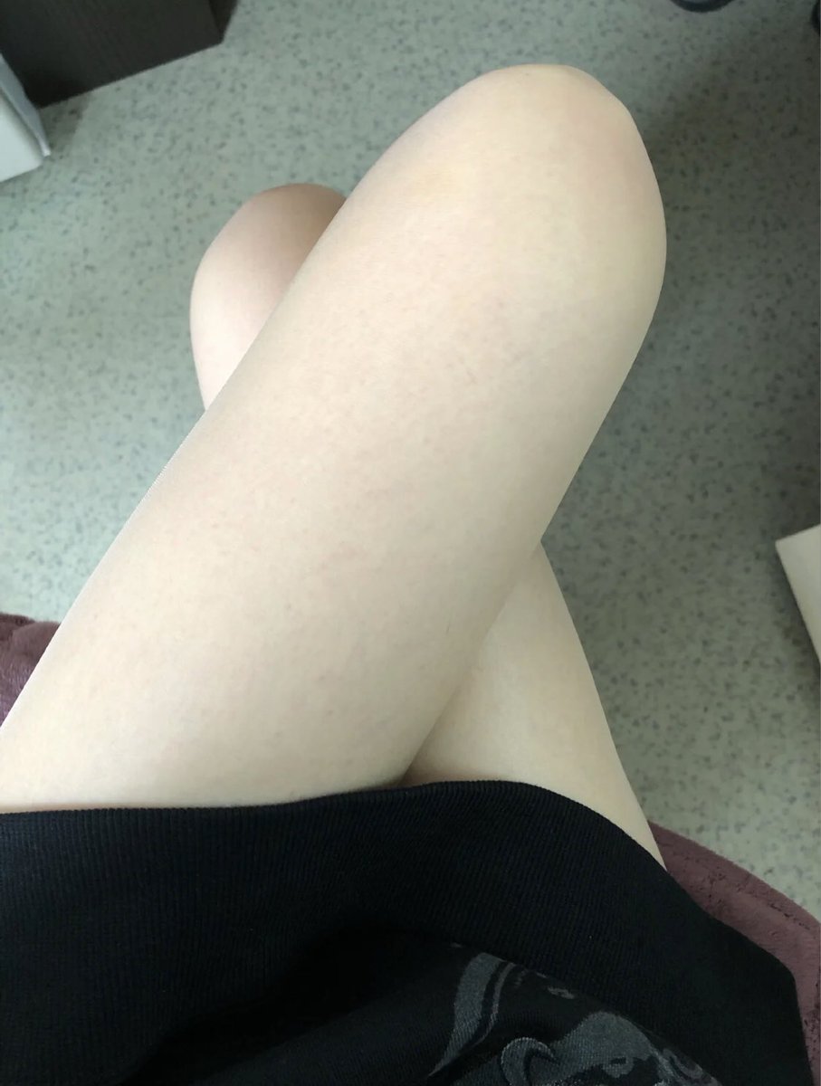 ss17520's tweet photo. #厕拍 卫生间的余温还存在我的脑海中🙈 #反差 #磕炮 https://t.co/VDu8h5mDhZ