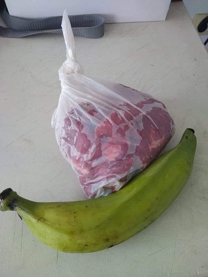 maury8318's tweet photo. Señor presidente @infopresidencia @IvanDuque haga un balance ? Cuánto costaba una libra de carne, cuando usted pedía voto para ser presidente ? Y cuánto cuesta ahora q es presidente ?? https://t.co/nuUp9Fqzdl