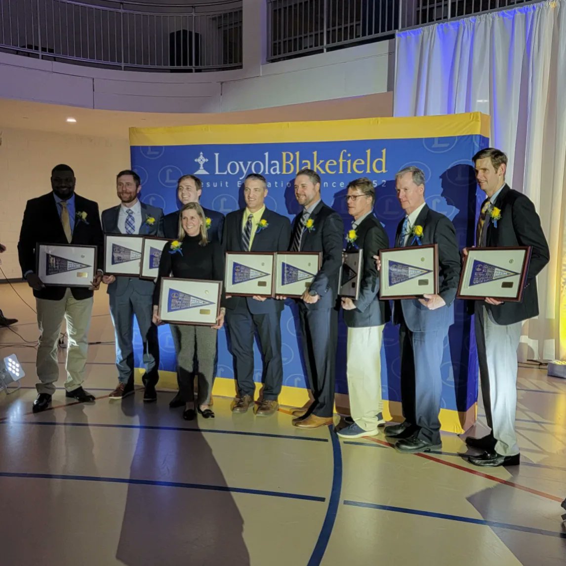 LoyolaDons's tweet photo. It was a great time celebrating these Dons and their accomplishments during our Athletics Hall of Fame Banquet last night. More photos from the evening to come. #RollDonsRoll🔵🟡 https://t.co/NX2LVxELBf