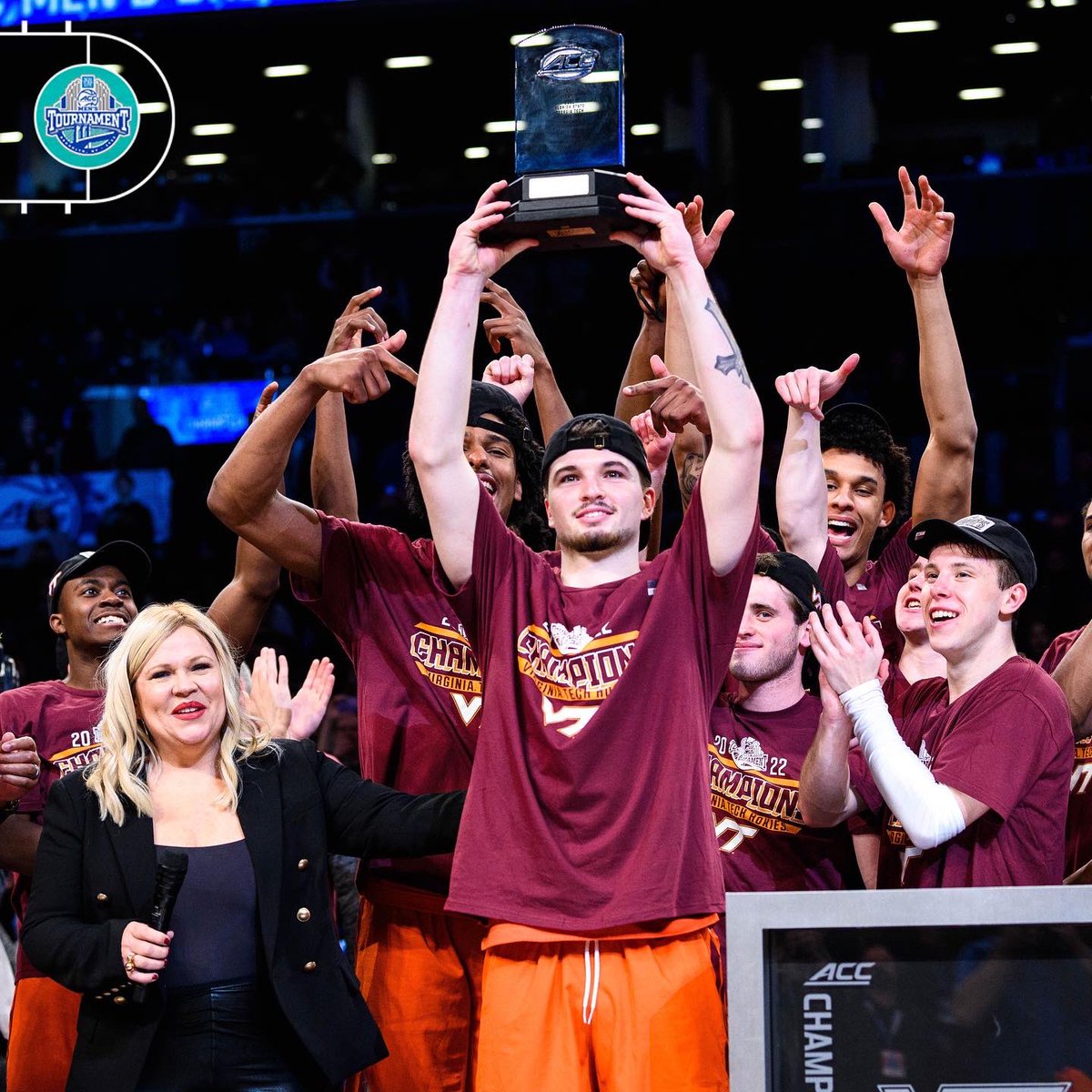 accmbb's tweet photo. Can we just take a minute…? 🤩 https://t.co/QEA0u6aFOo