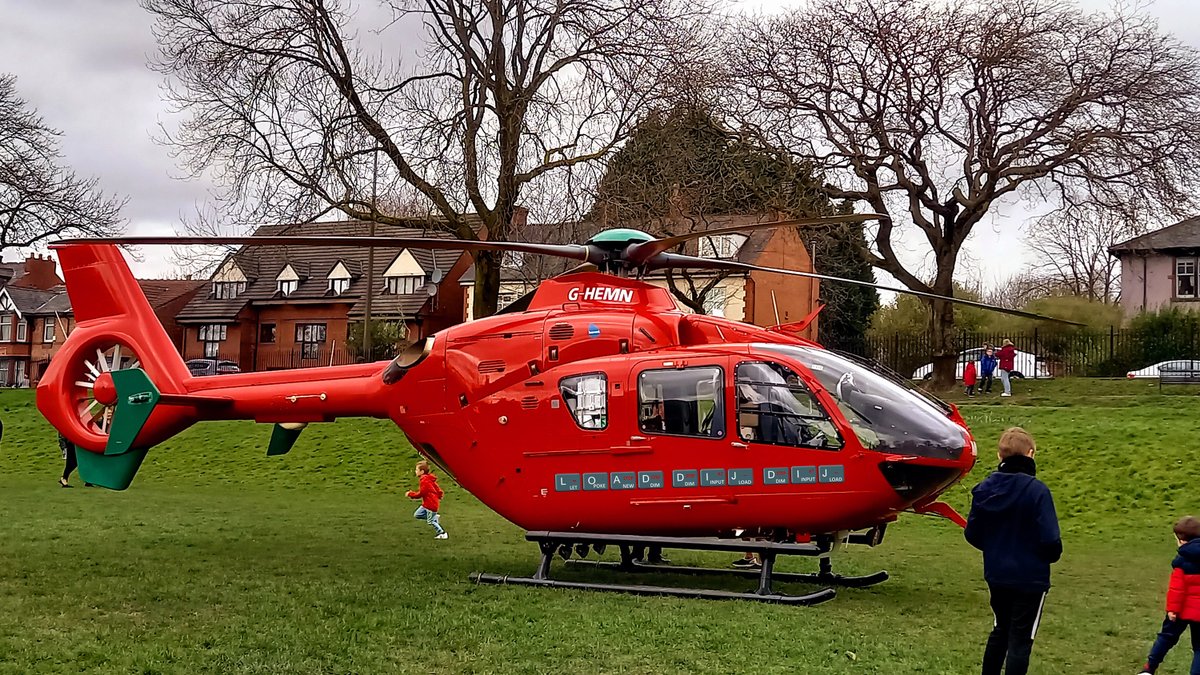 MarkRJones1970's tweet photo. The LOAD DIJ DIJ promotional bandwagon starts with my branded helicopter & bus taking to the streets today!
GD: https://t.co/oawpsAovQN
DB: https://t.co/OD2Vz3bssh
& if u fancy bunging me a few £:
https://t.co/ifYyImJz5P
#ZXSpectrum #OceanSoftware #N64 #RetroGaming #MarkJonesBook https://t.co/5PwDpbfl9i