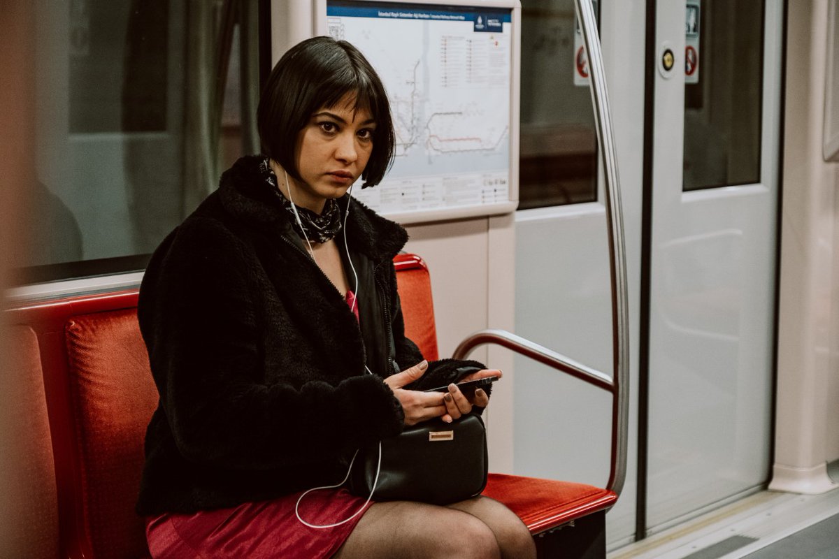 Naçizane bu haftaki film ('Memoria' ve 'İlk Seans: NMSM') eleştirilerim...
hurriyet.com.tr/yazarlar/ugur-…