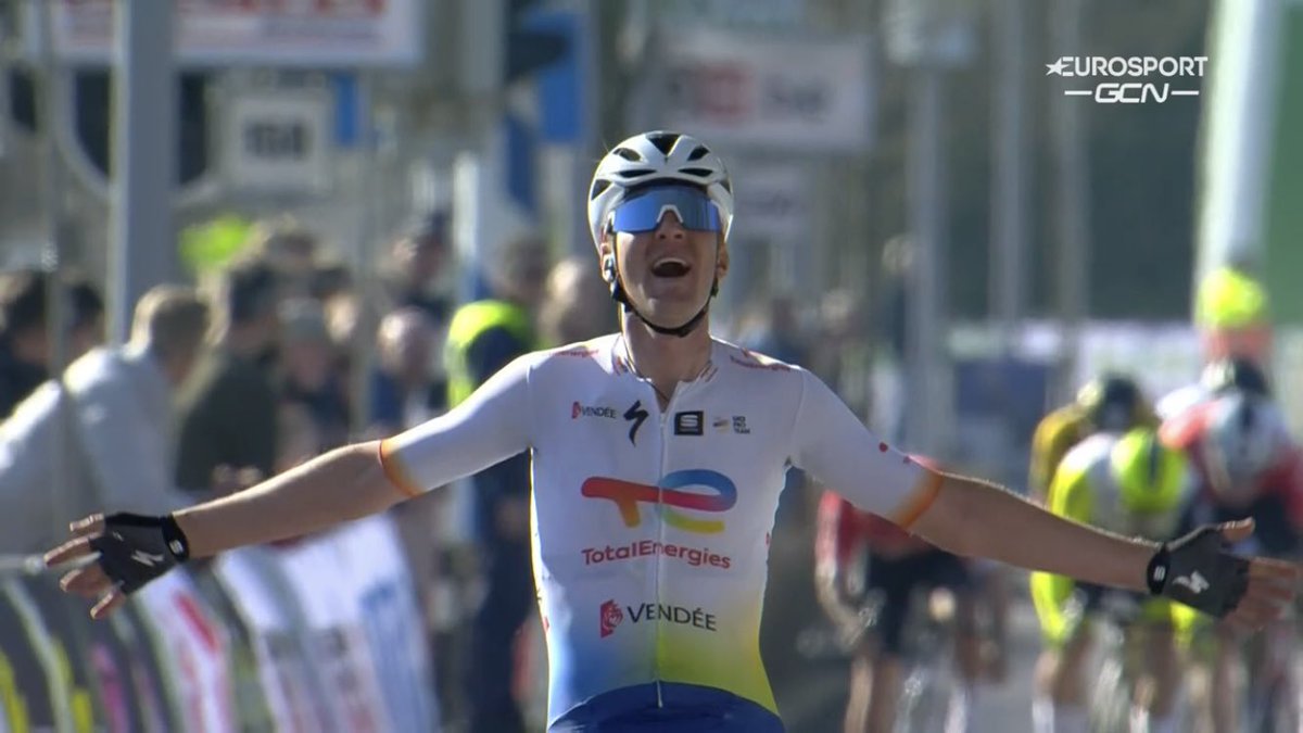 TeamTotalEnrg's tweet photo. VICTOIRE DE DRIES VAN GESTEL !!! #RondevDrenthe https://t.co/bTNY8TmiVG